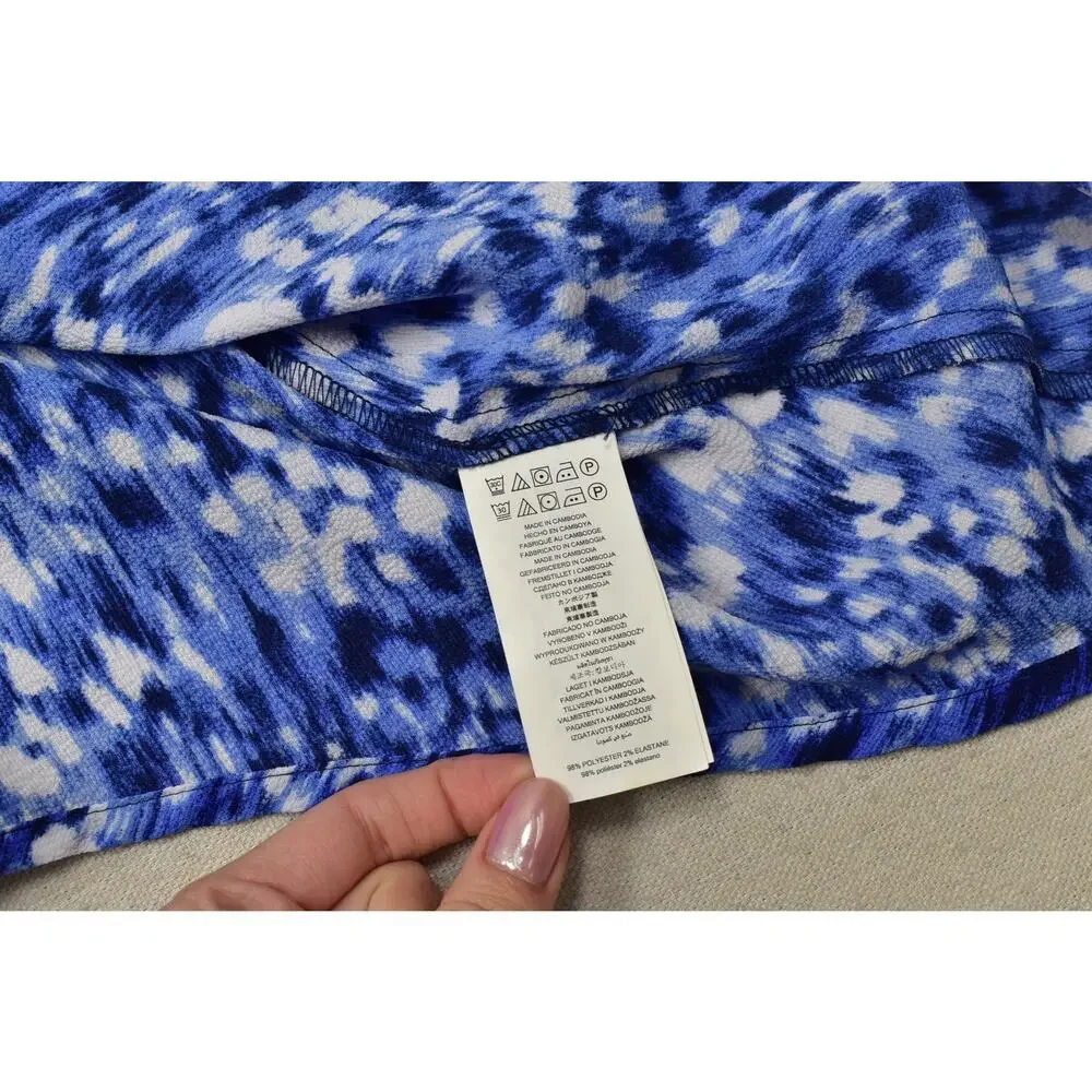 Michael Kors Women's Size Medium Blue Animal Print Sleeveless Sharkbite Hem Butt